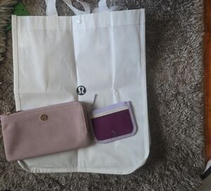 lululemon Tote And Set